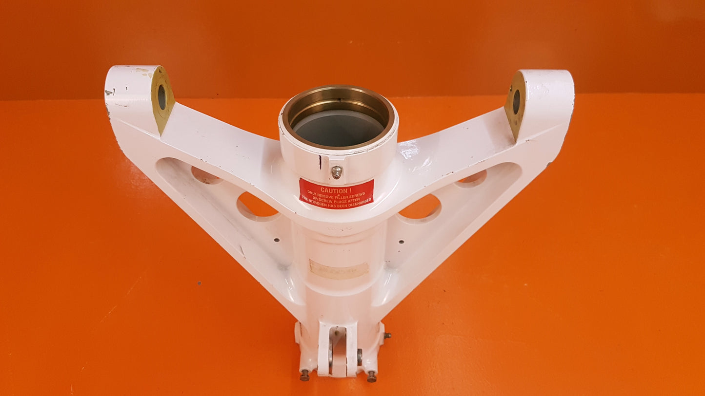 532.20.12.040 Pilatus Trunnion Housing Nose Gear