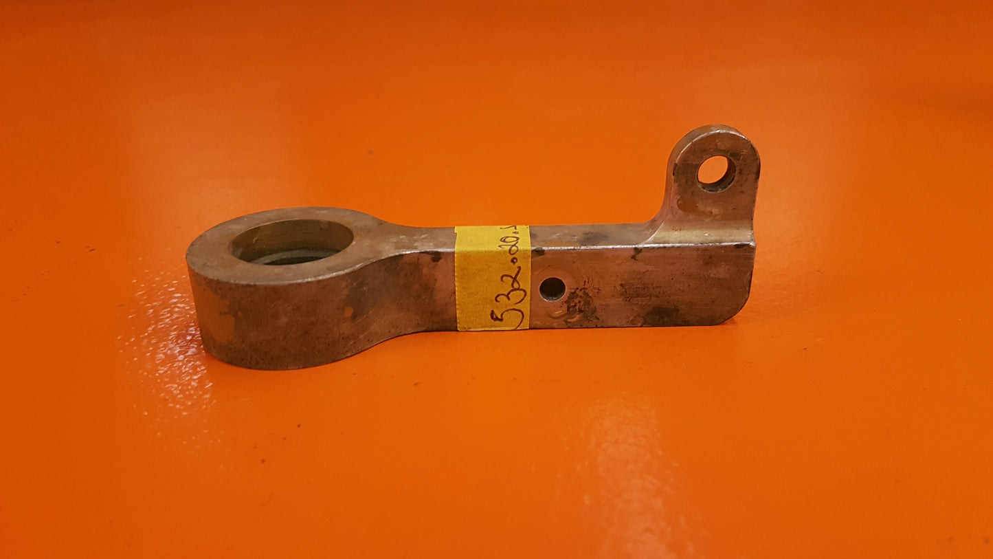 532.20.12.110 Pilatus NLG Shimmy Damper Mount