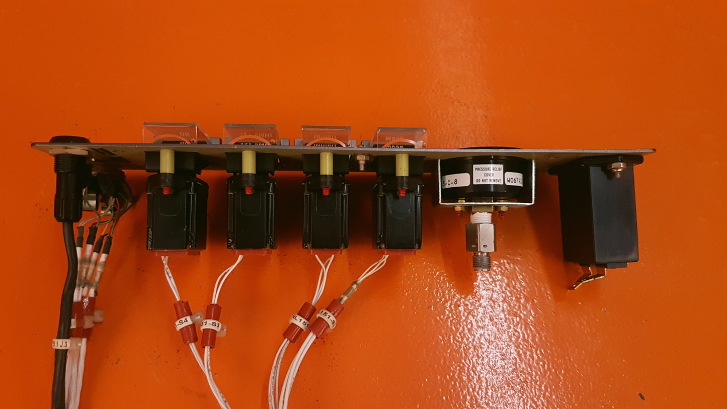 531.14.12.106 O2 / LH AUXILIARY PANEL STANDARD