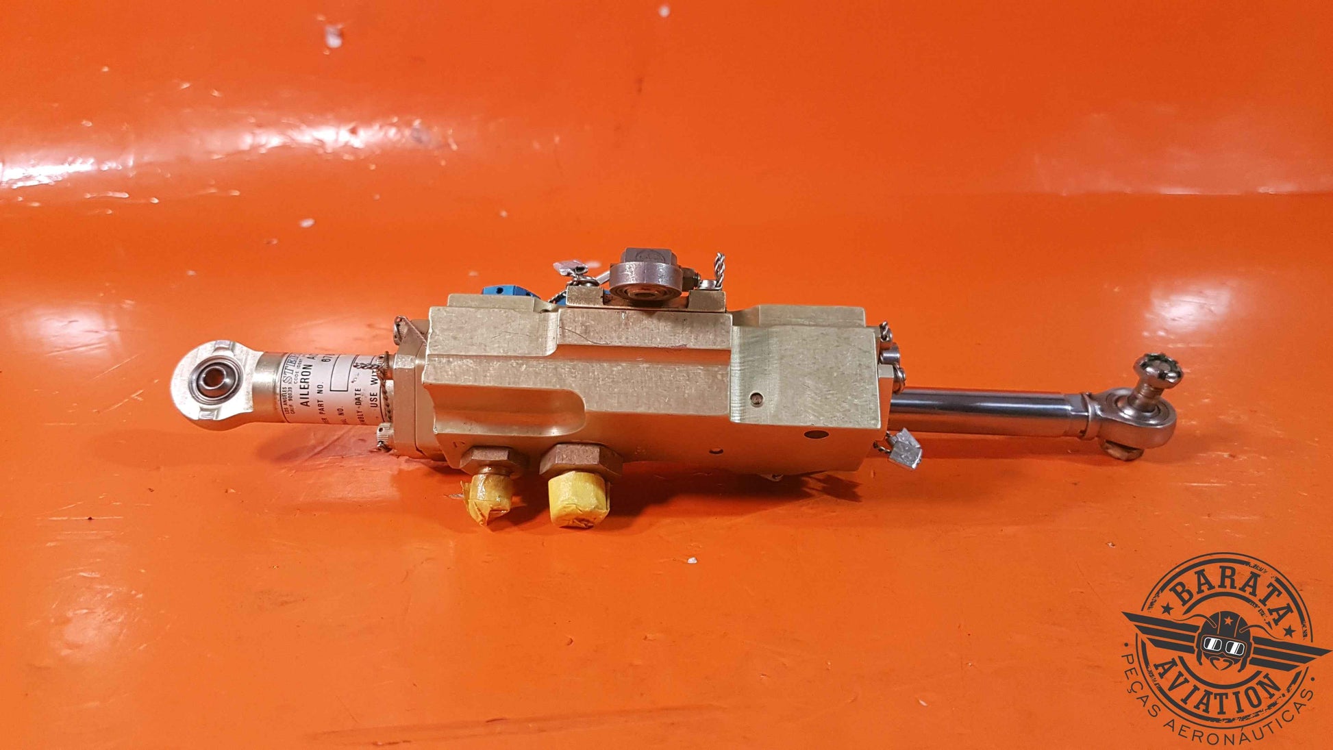 67800-1   Sterer Aileron Actuator Assy