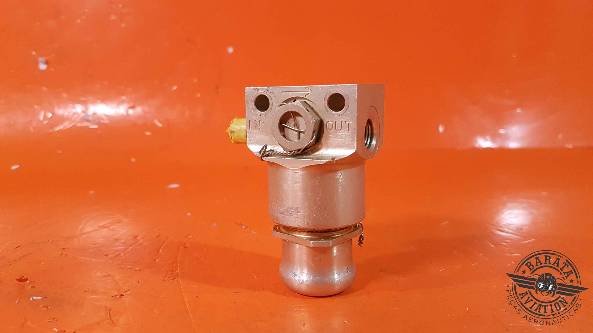9914077-3 Cessna Hydraulic Filter Housing Assy
