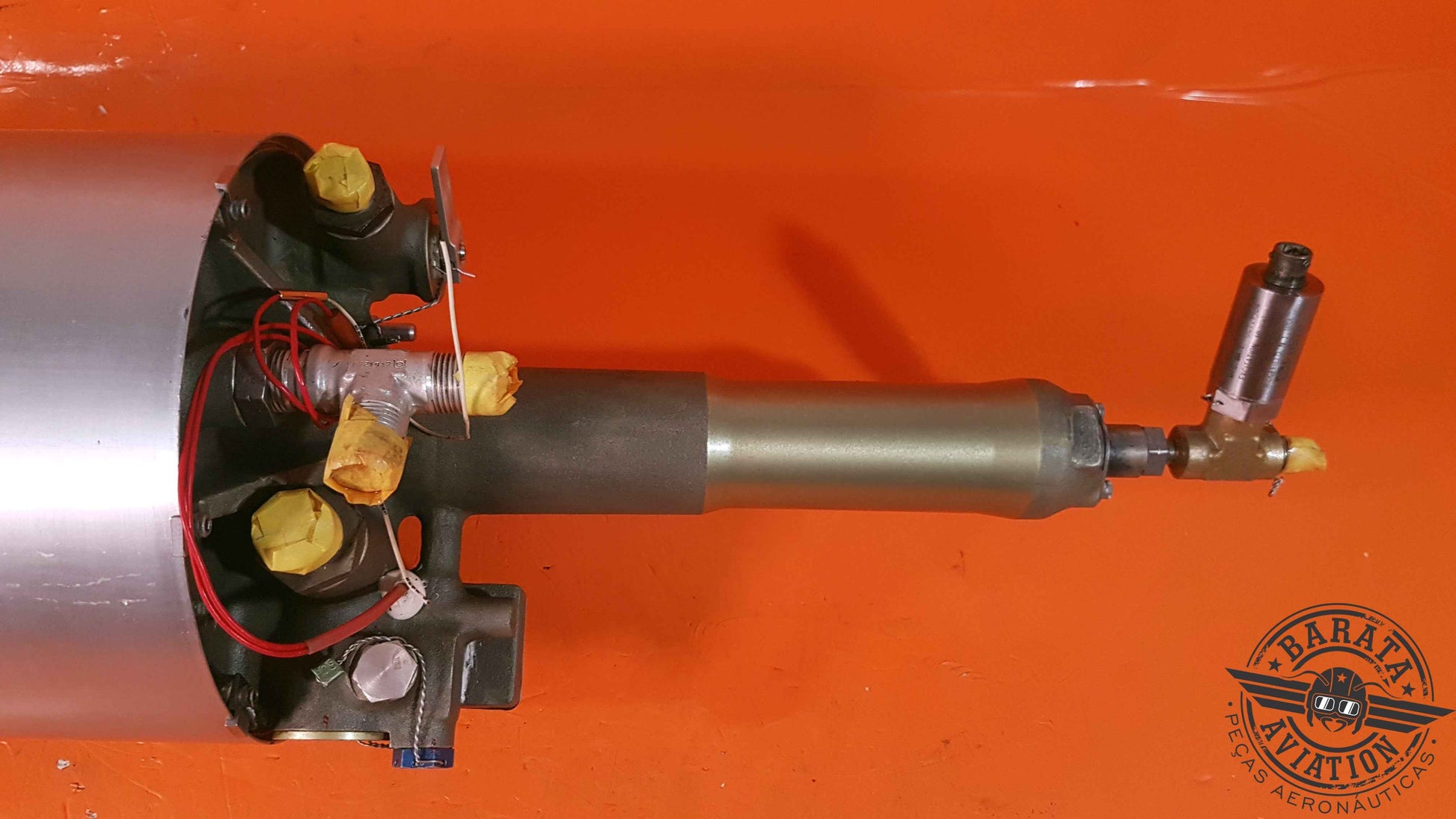 3810037-104 Parker Hydraulic Reservoir Assy