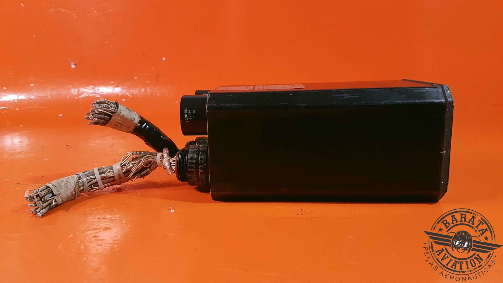 7000469-911 Sperry RD-650B Horizontal Situation Indicator - With Damages