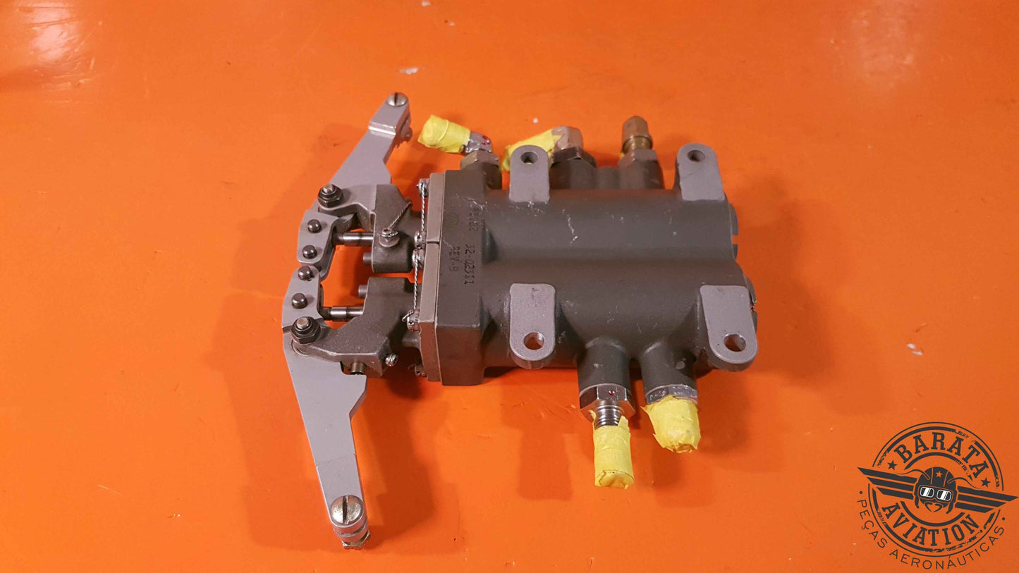 32-023-1 Crane Control Valve Assy
