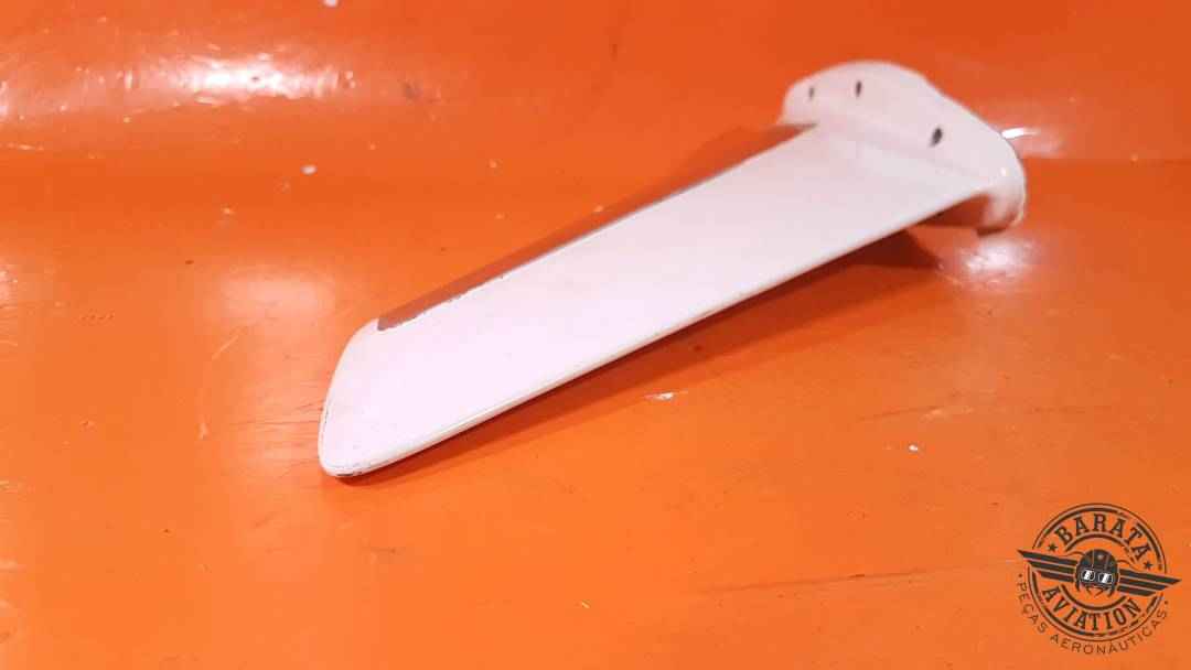 S65-8282    Sensor Systems VHF Antenna