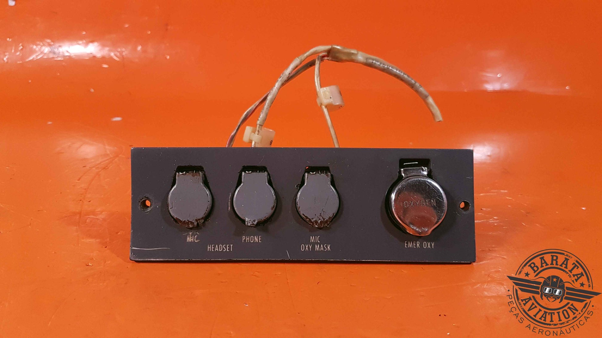 170098   Puritan-Bennett Oxygen Outlet Valve Assy