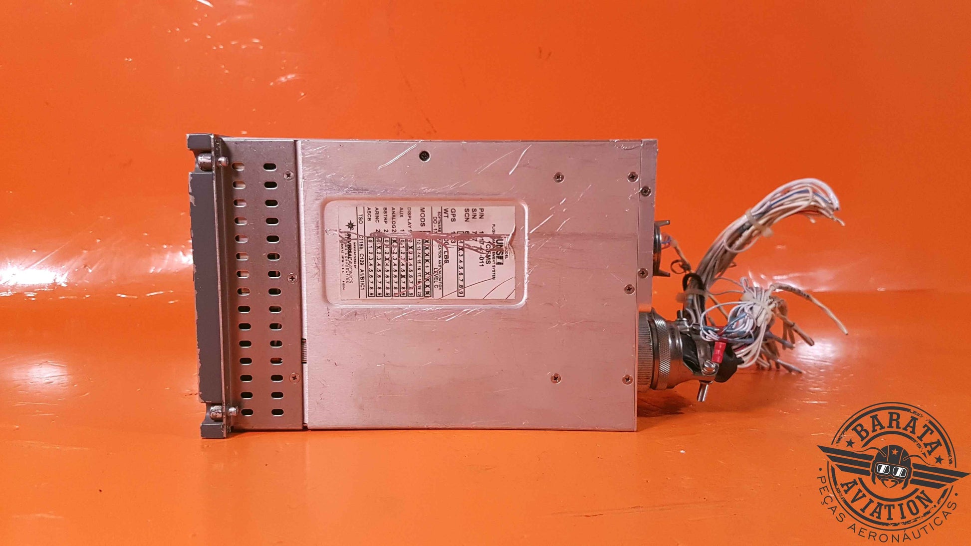 1017-41-011  Universal UNS1C Flight Management System - W/Connectors