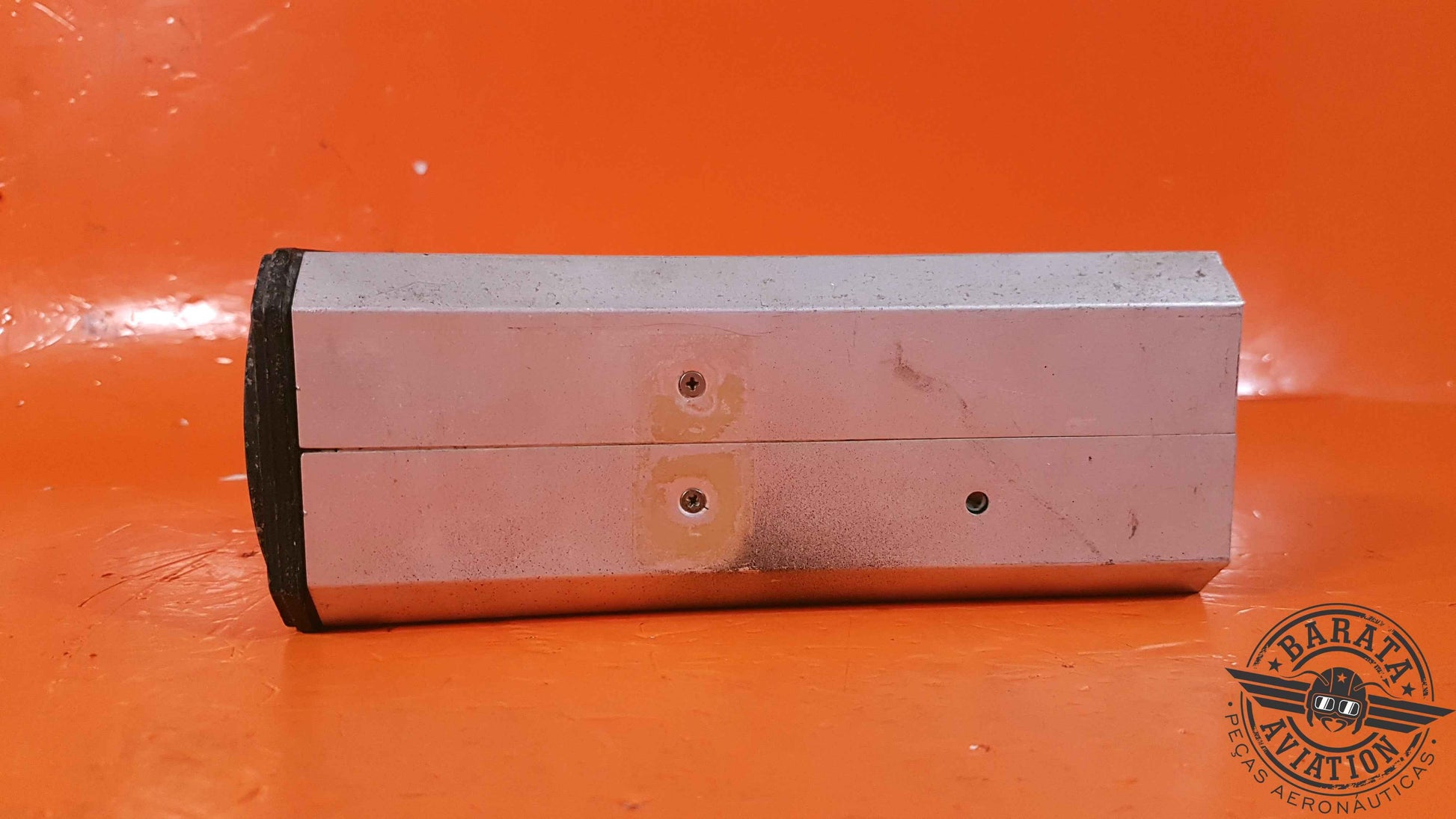 066-3021-00  King Radio Magnetic Indicator