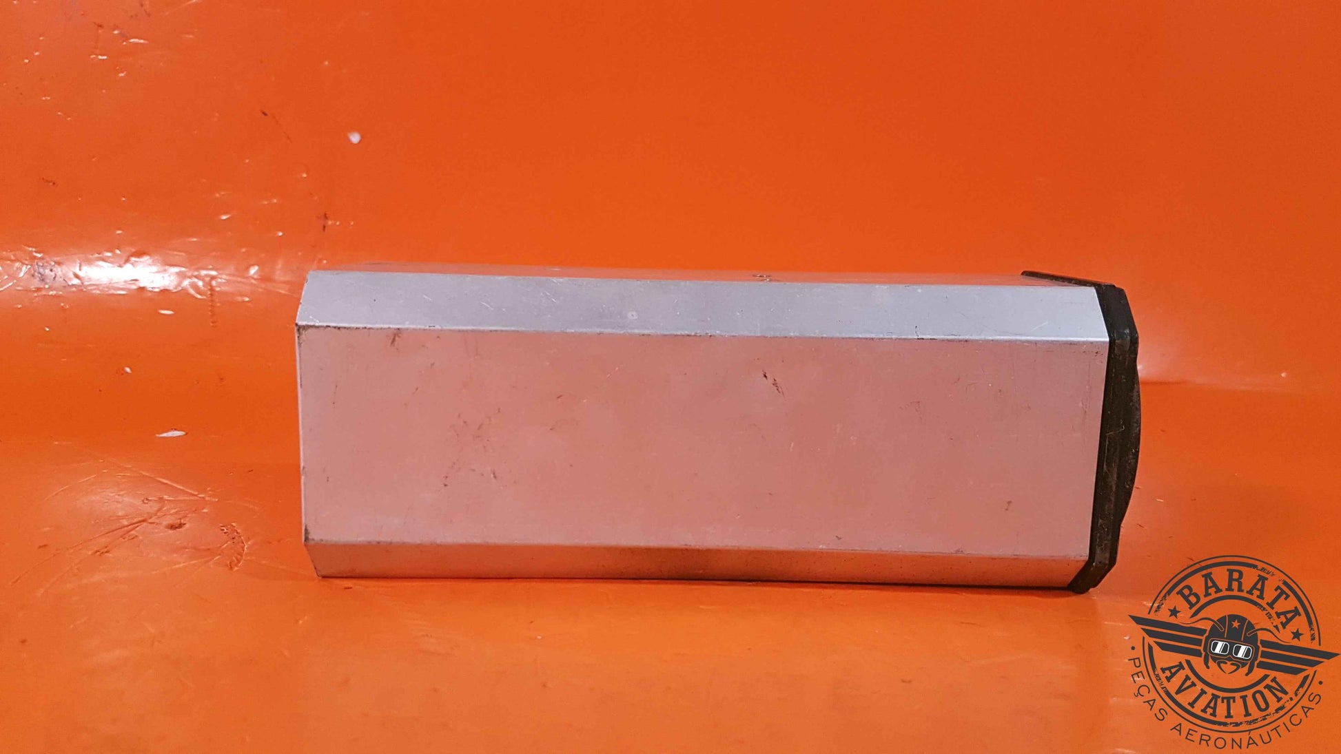 066-3021-00  King Radio Magnetic Indicator