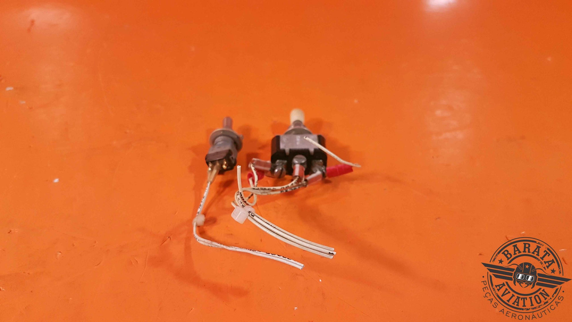 Kit With  2 Toggle Switches