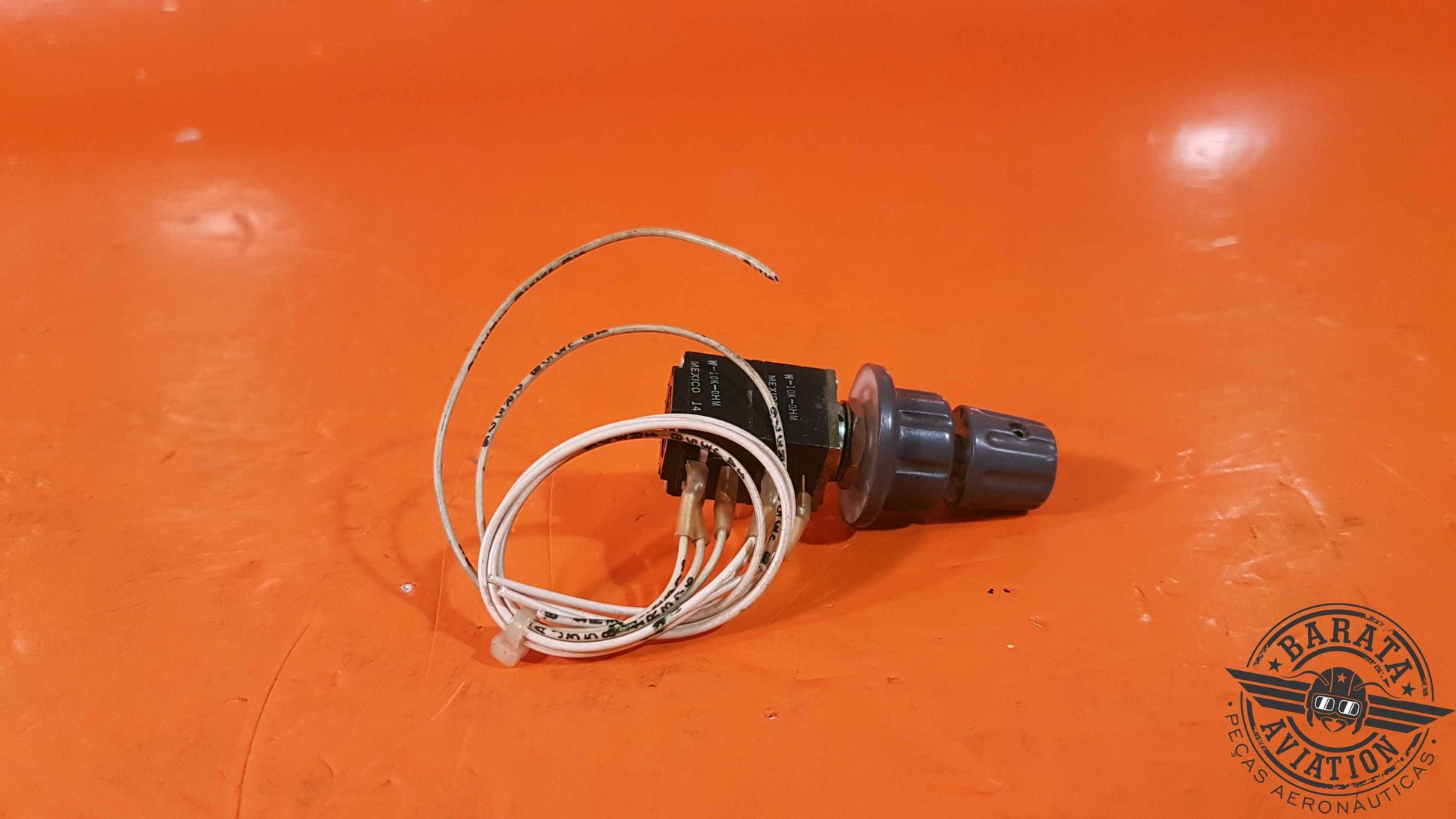 W-10K-OHM  Potentiometer