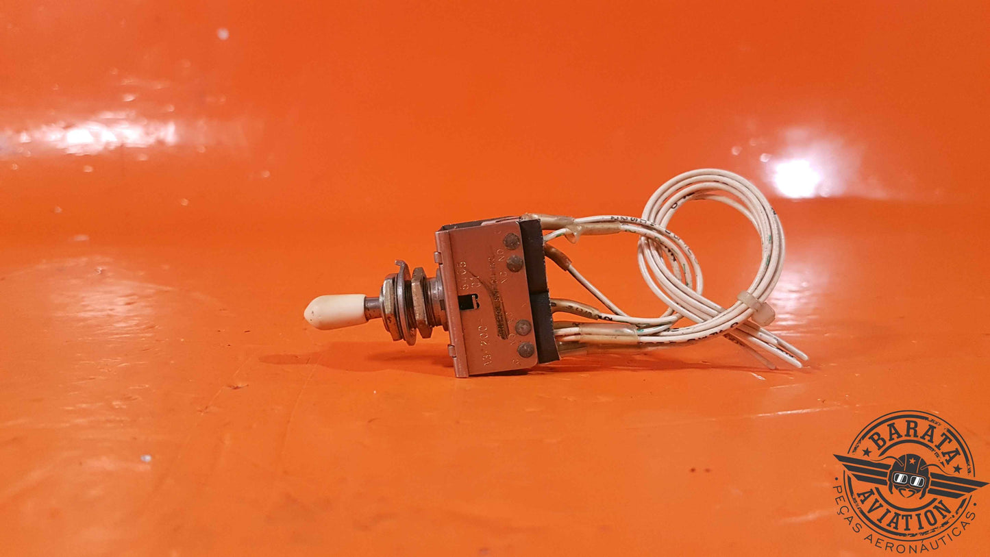 M8805/93-008 Switch On/Off/On