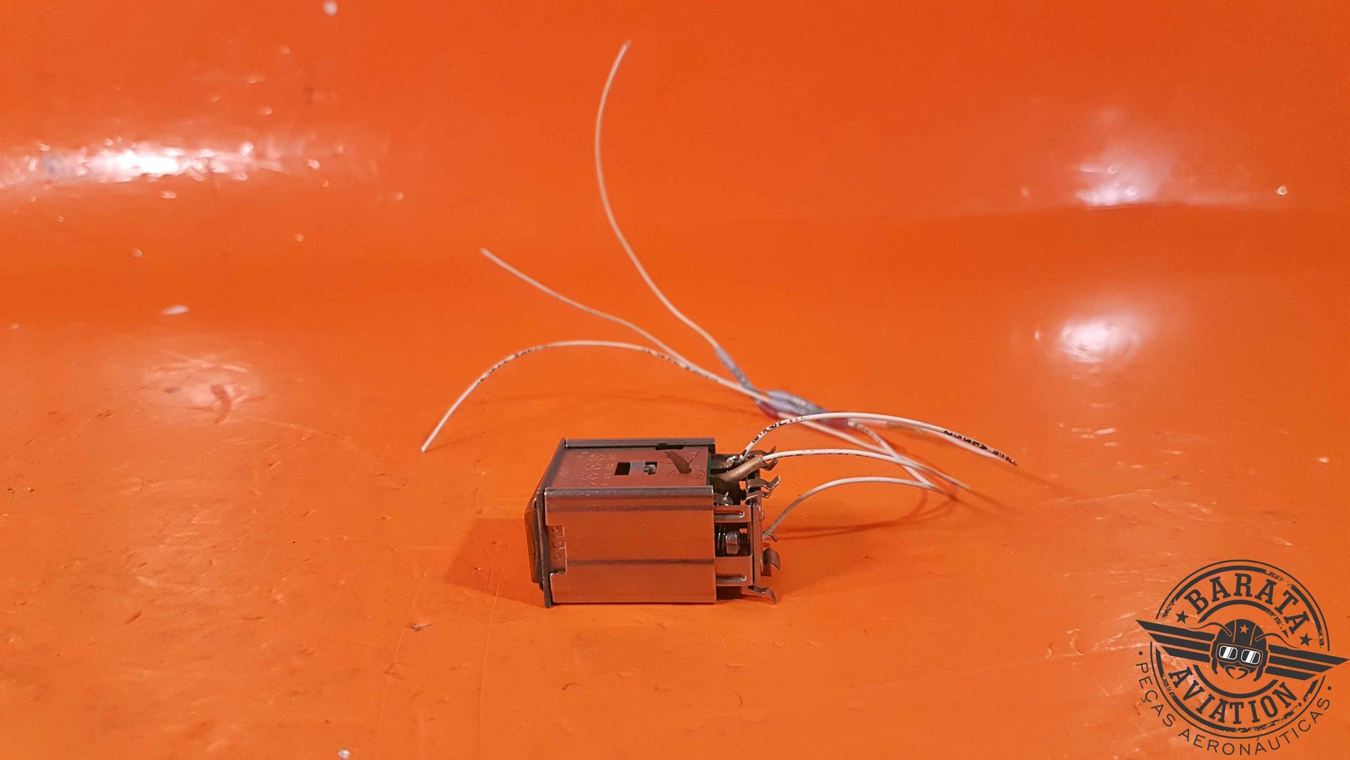 1941-24 Master Specialties Indicator Light Switch Assy