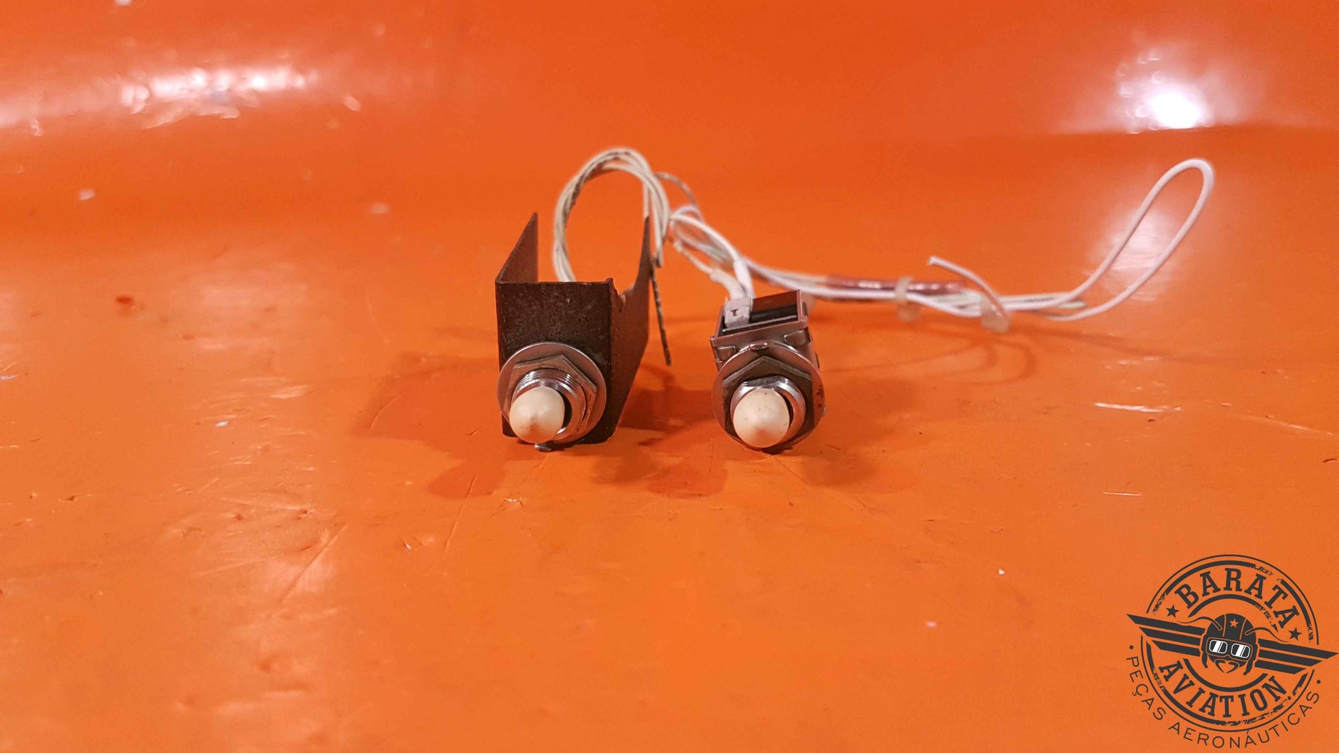 M8805/93-005 Kit  Toggle Switch 2 Positions