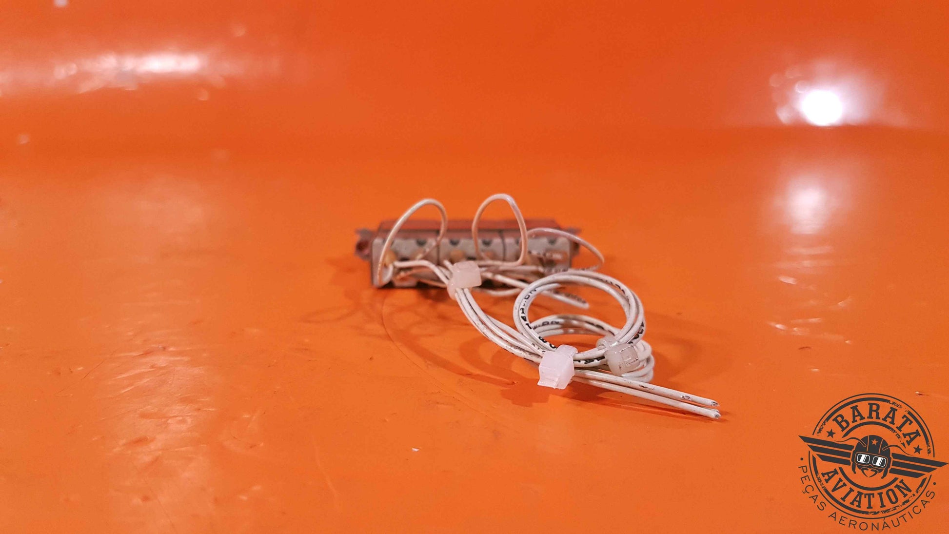 354-654-1354-001 Korry Marker Light Beacon Assy