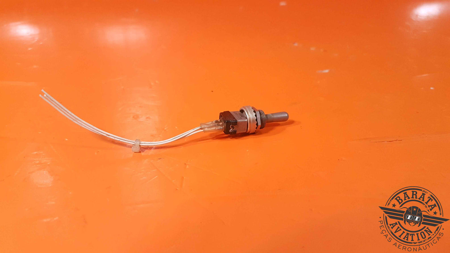 MS90310-271  Switch On/Off/On