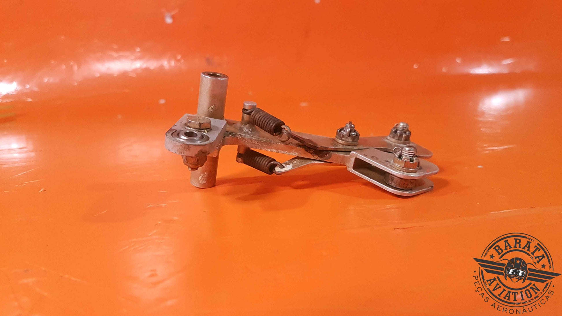 6242006-1   Bellcrank Assy