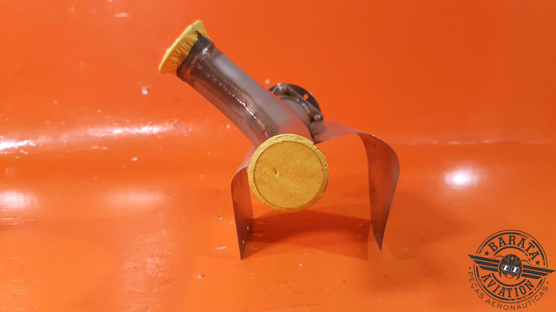 6214403-11 Cessna  L/H Fuselage De-ice Tee