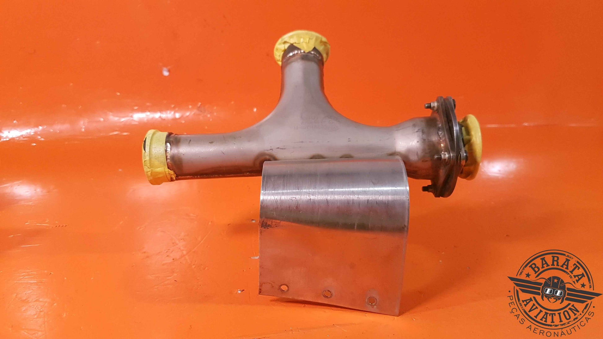 6214403-11 Cessna  L/H Fuselage De-ice Tee