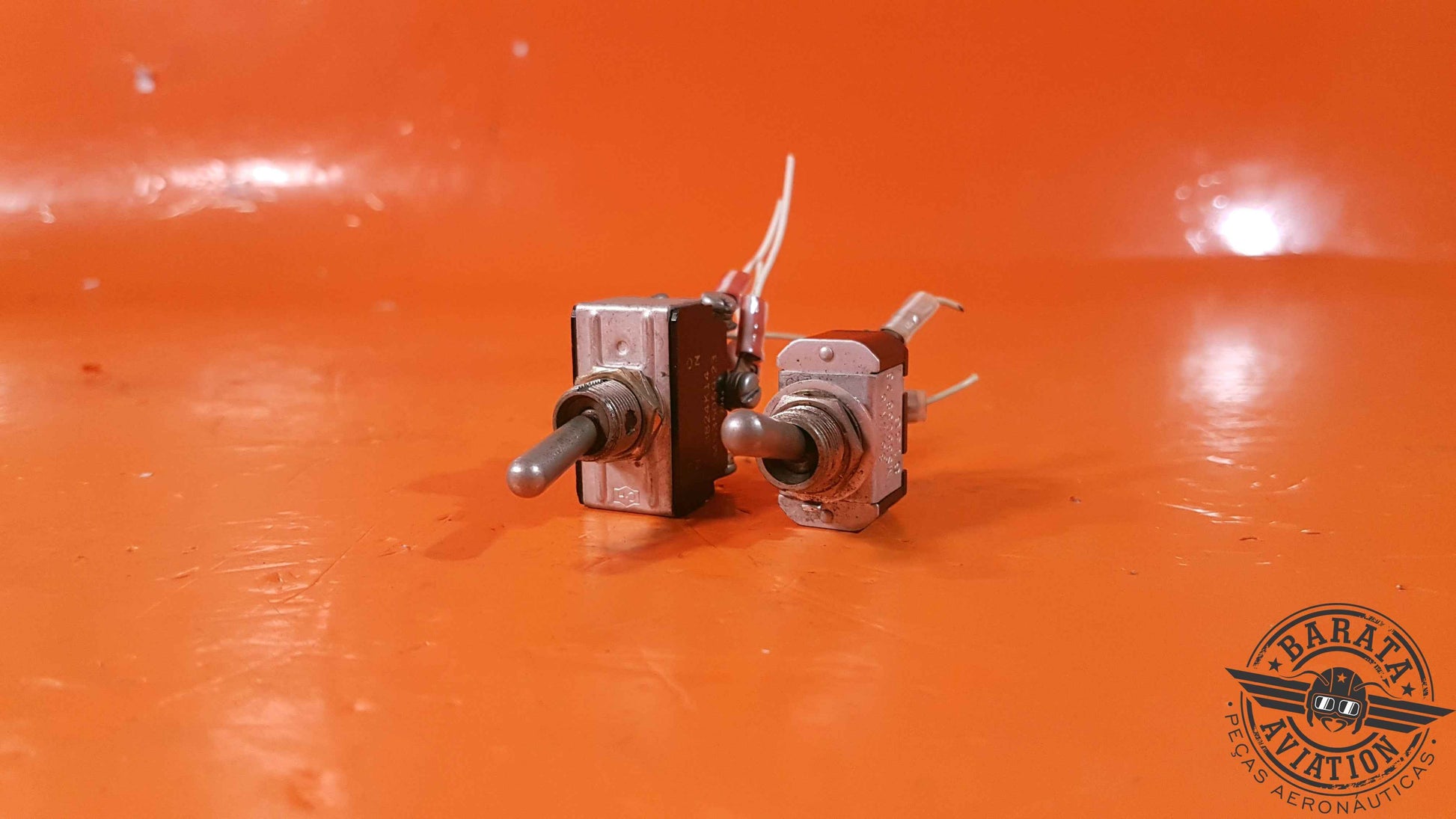 Kit of 2 Toggle Switches - 2 Positions