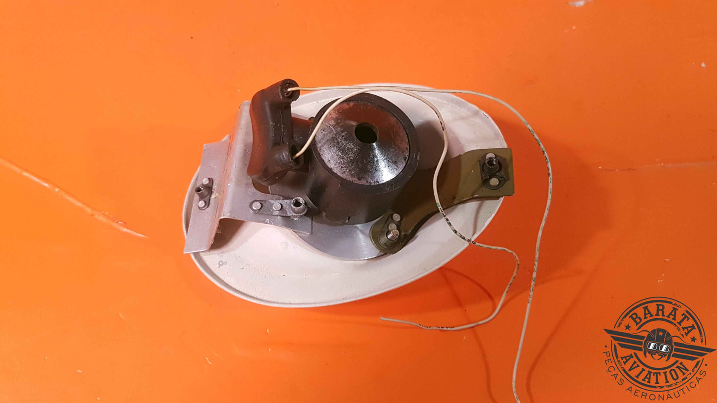 2585   Wemac Overhead Light Assy