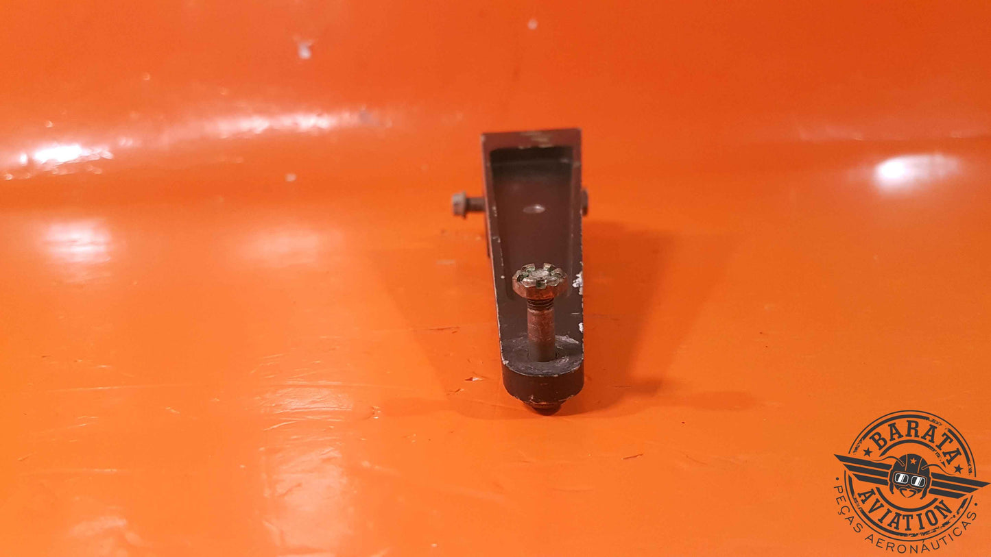 6261028-1  L/H  Lever Arm