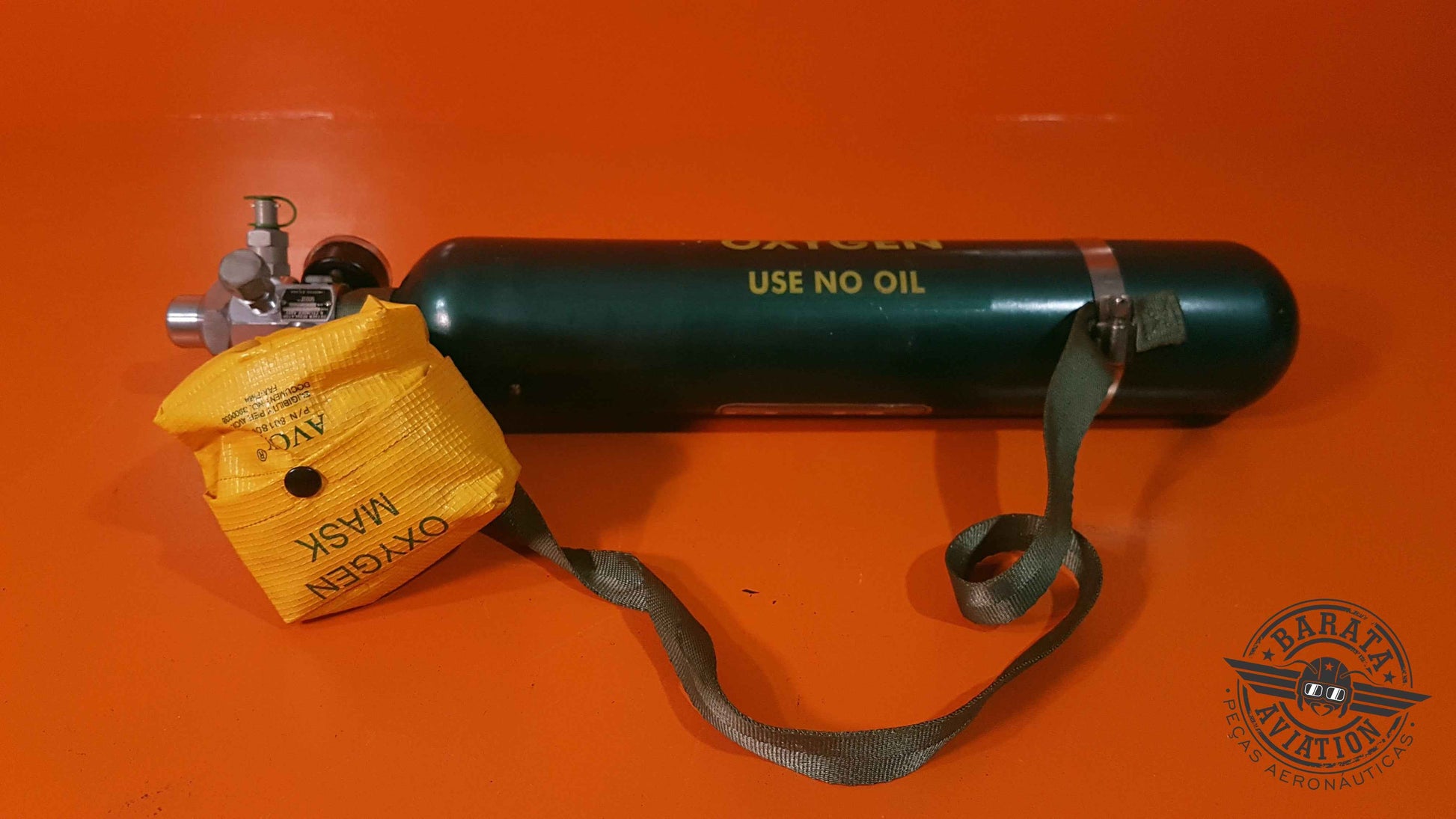 5500M6W-FF23AP Scott Oxygen Regulator & Cylinder Assy