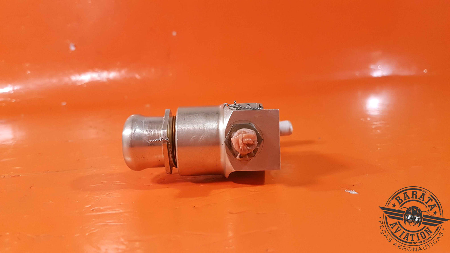 9914077-3   Cessna Hydraulic Filter Housing Assy