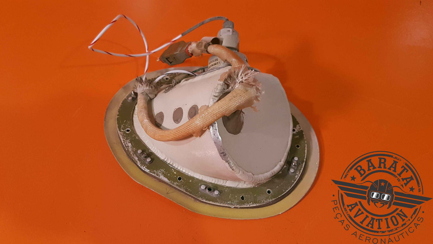 6228012-44 Cessna 650 Citation R/H Wing Light Assy