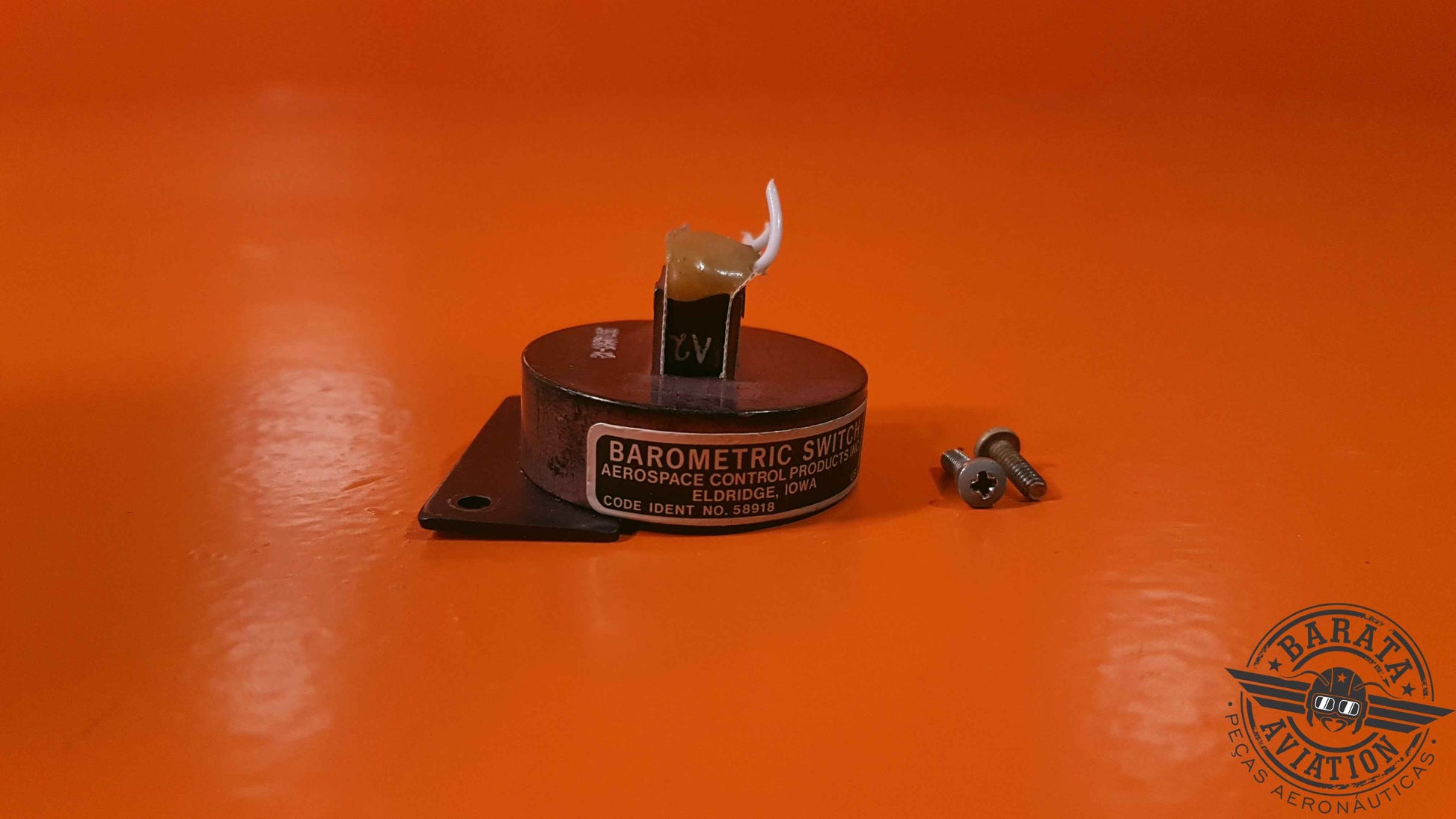 GB300NA161 Aerospace Barometric Switch