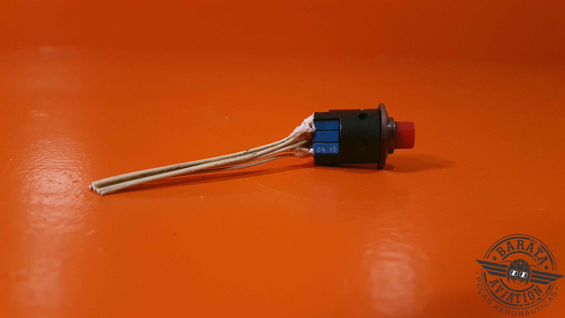 9914291-1   Cessna Citation 650 Trim Disconnect Switch