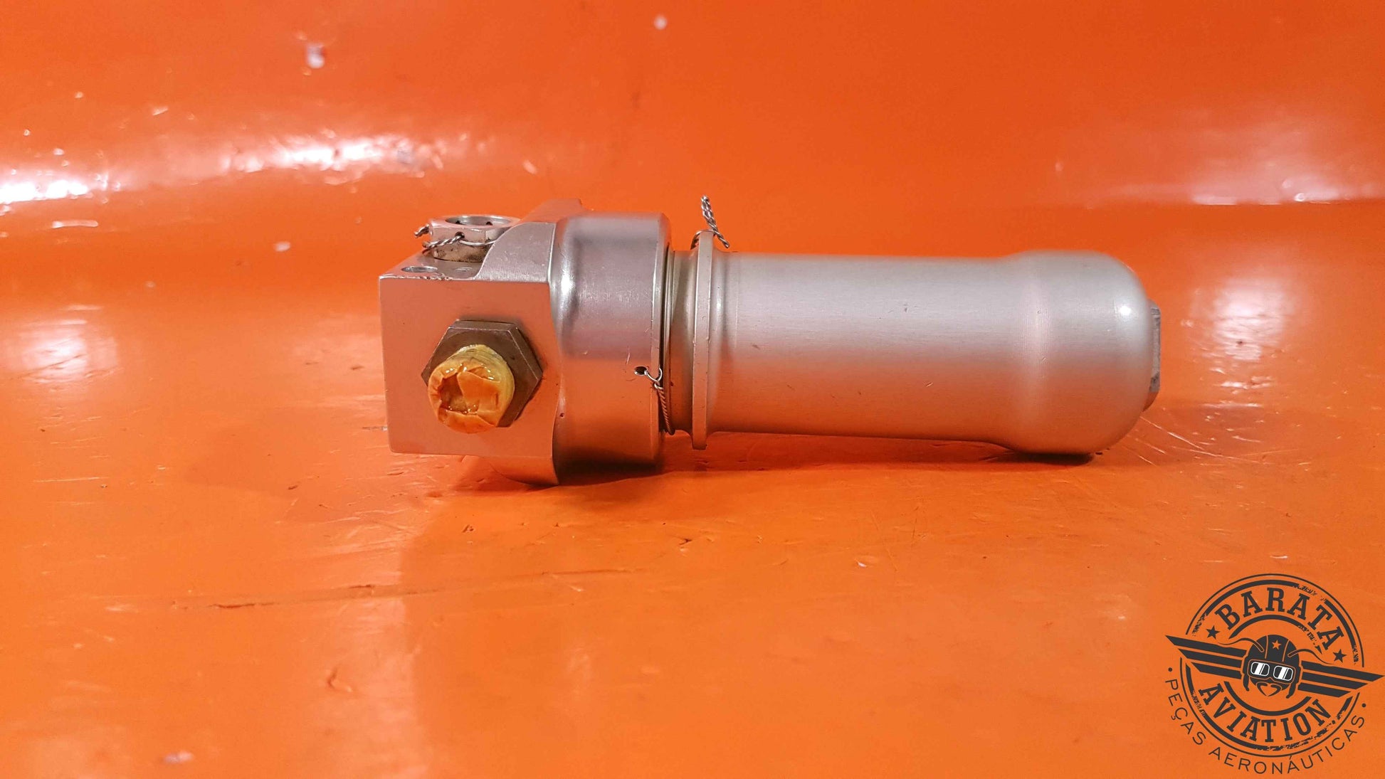 9914077-6 Cessna Hydraulic Oil Filter Assy