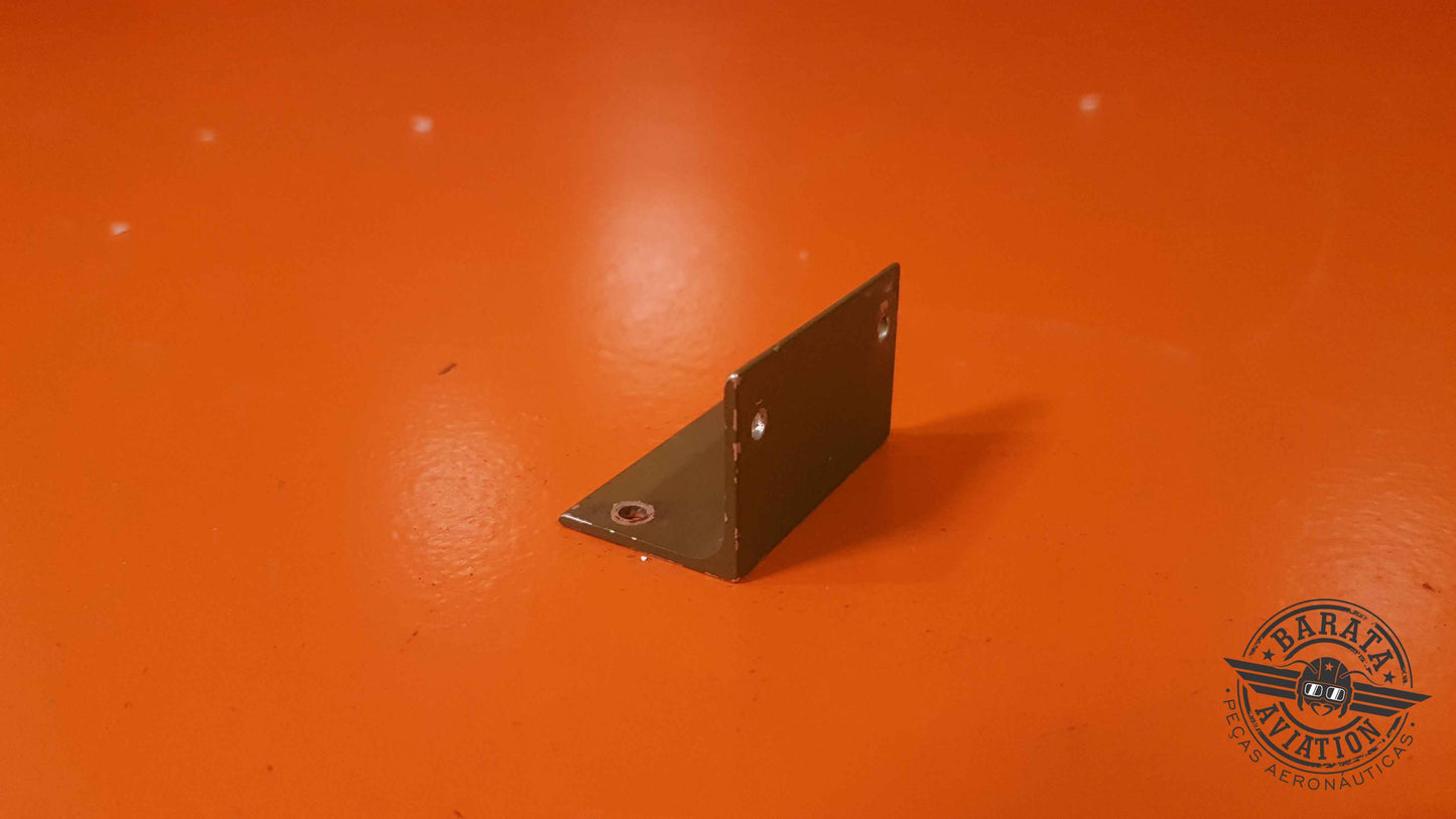 6218211-17 Cessna Bracket