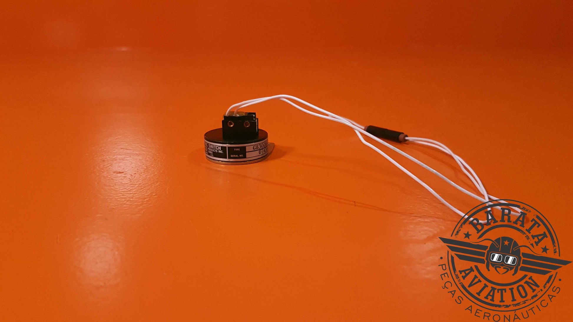 GB300NA166 Aerospace Barometric Switch