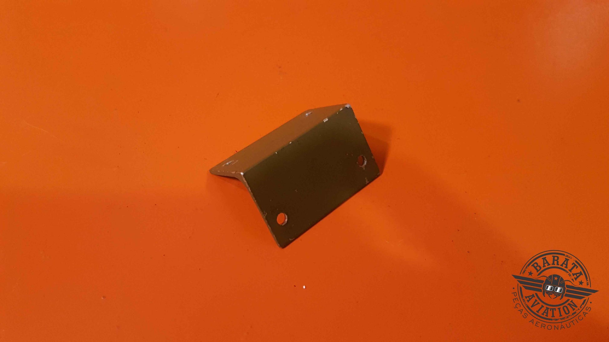 6218211-1  Cessna Bracket