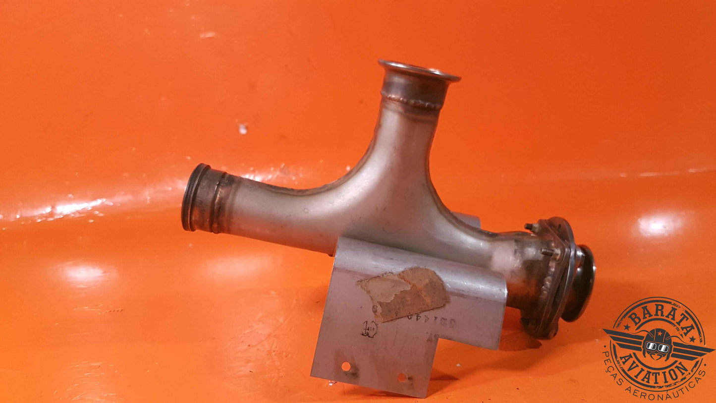 6214403-29 Cessna   R/H Fuselage De-ice Tee