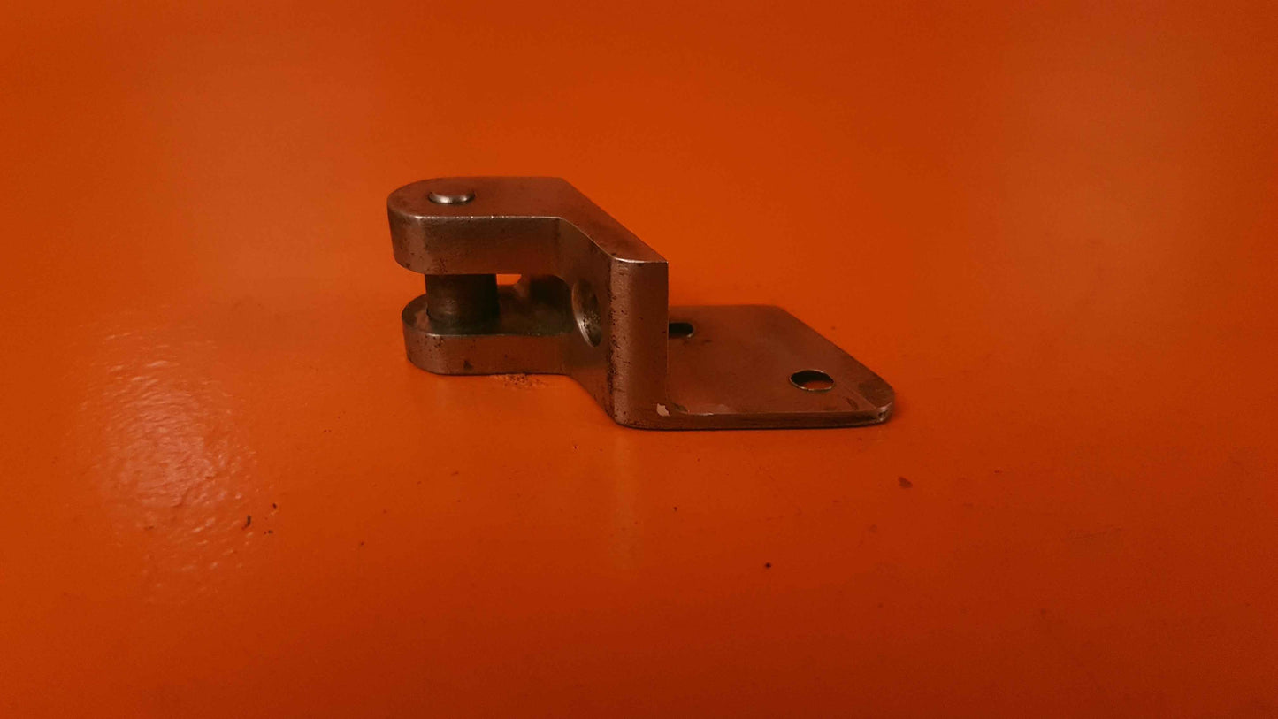 6211280-18 Cessna 650 Citation III Fitting - Lower Forward
