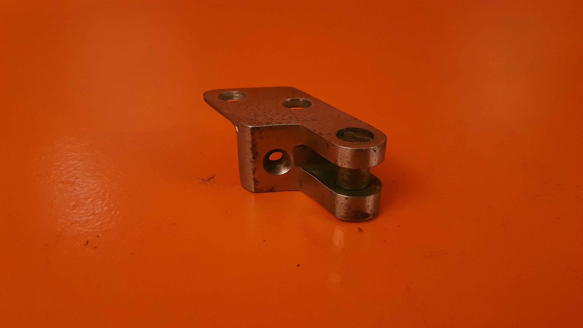6211280-18 Cessna 650 Citation III Fitting - Lower Forward