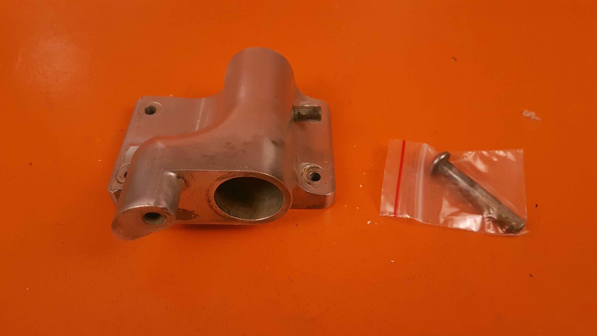 6211282-48 Cessna 650 Citation III Bracket