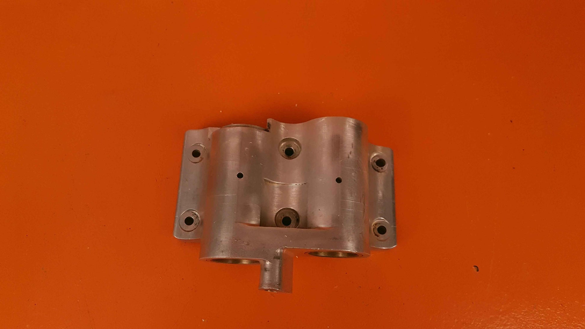 6211282-53 Cessna 650 Citation III Bracket