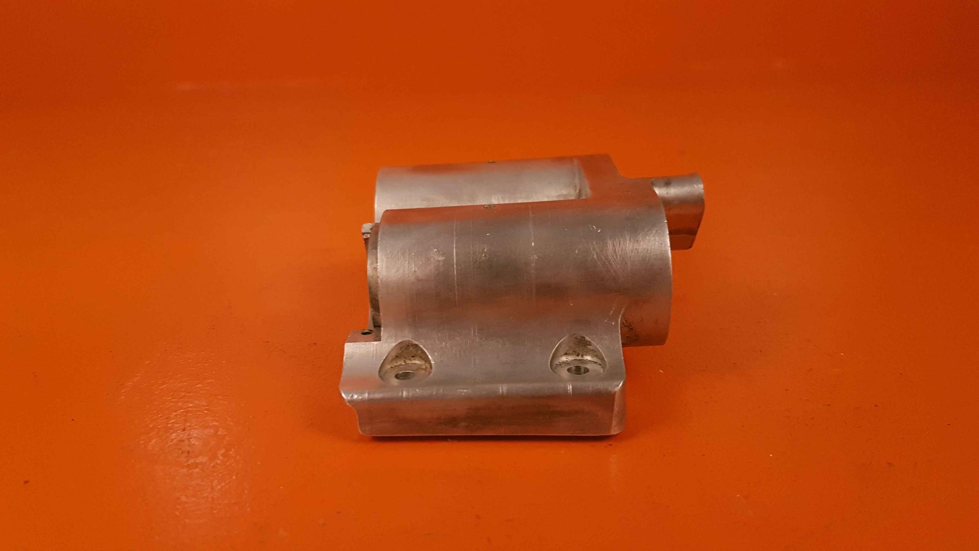 6211282-53 Cessna 650 Citation III Bracket