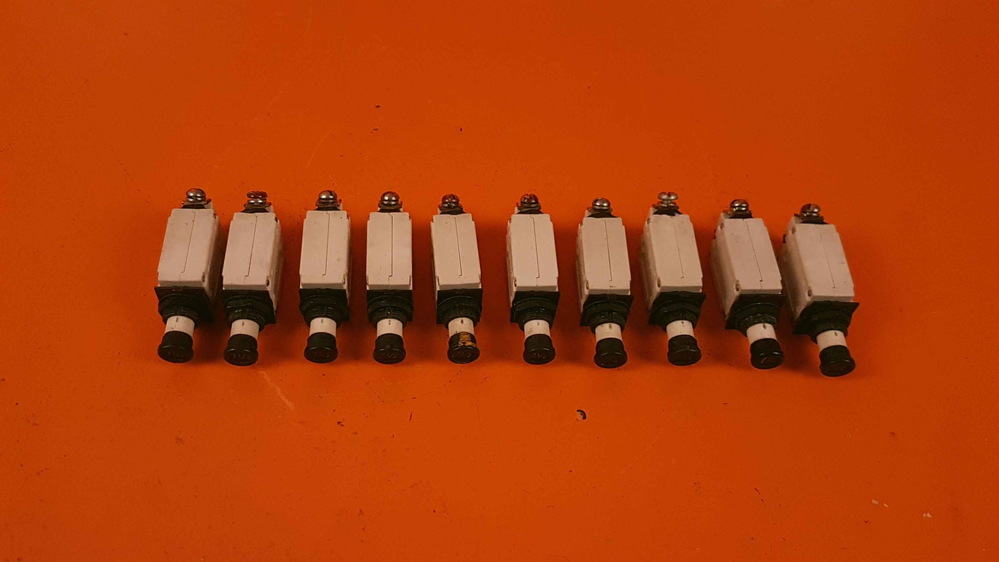 7277-2-7 1/2 Klixon Kit of 10 Circut Breakers