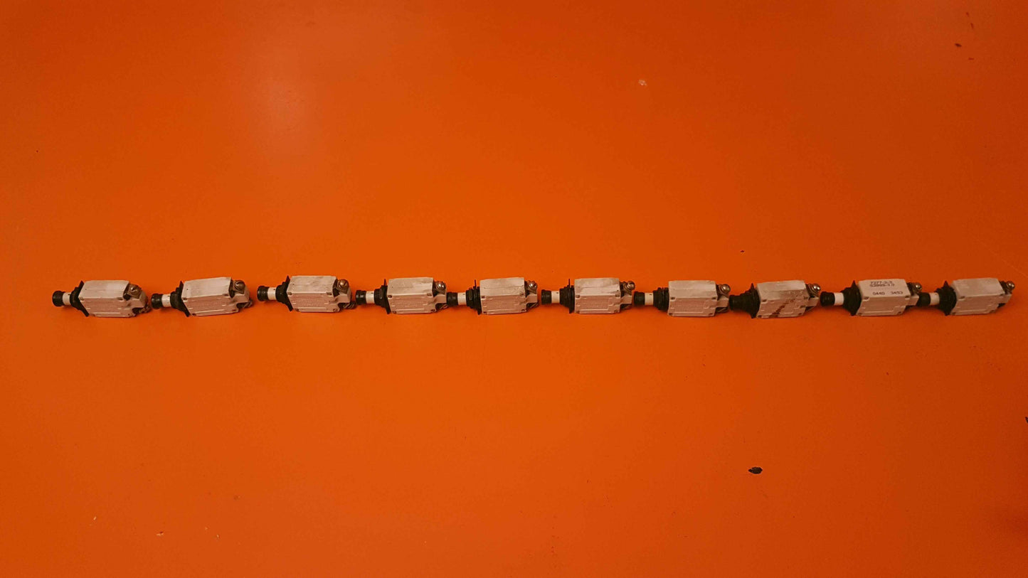 7277-2-3 Klixon Kit of 10 Circuit Breaker