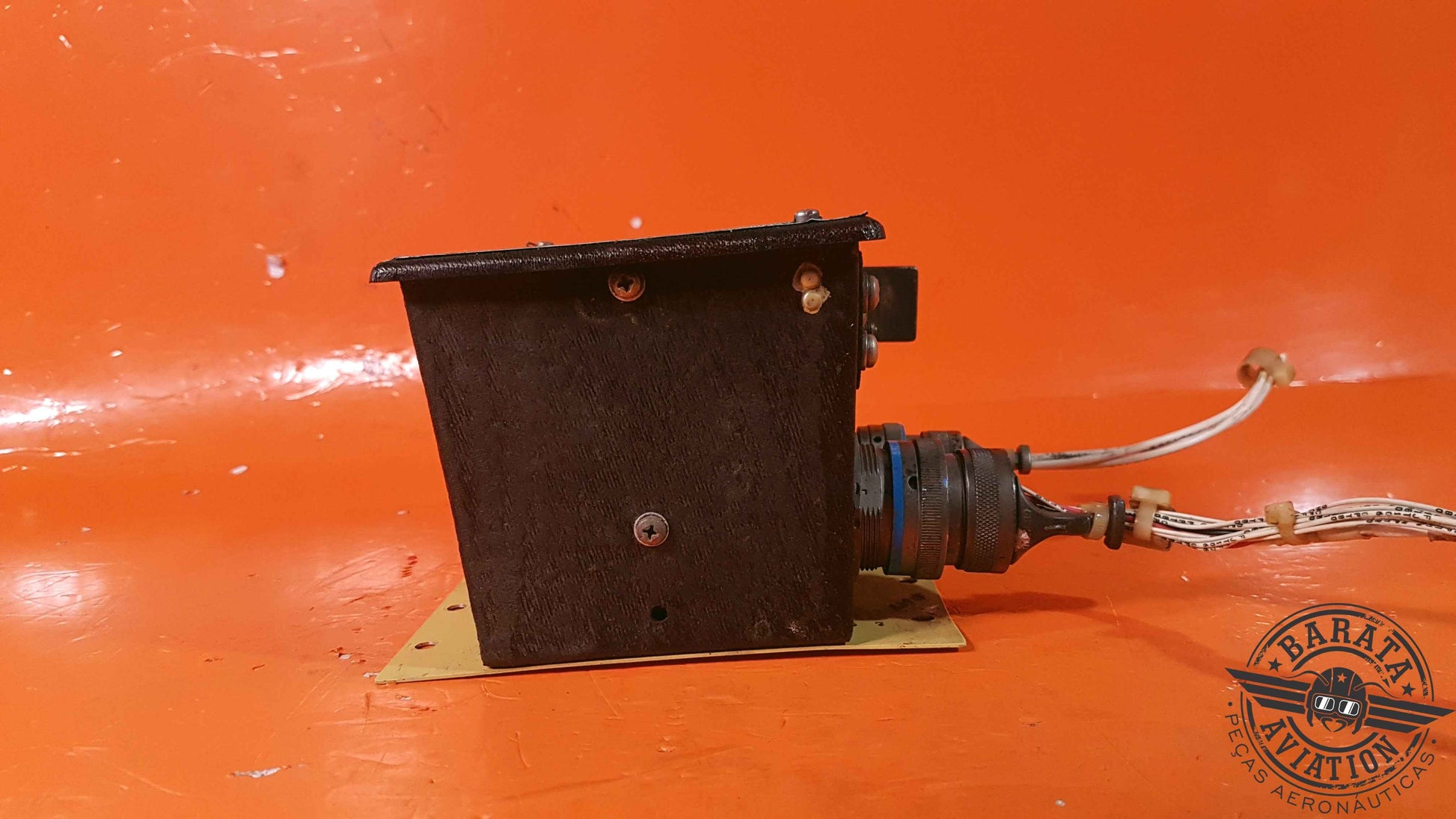 6238024-6   Cessna  R/H 650 Power Junction Box Assembly