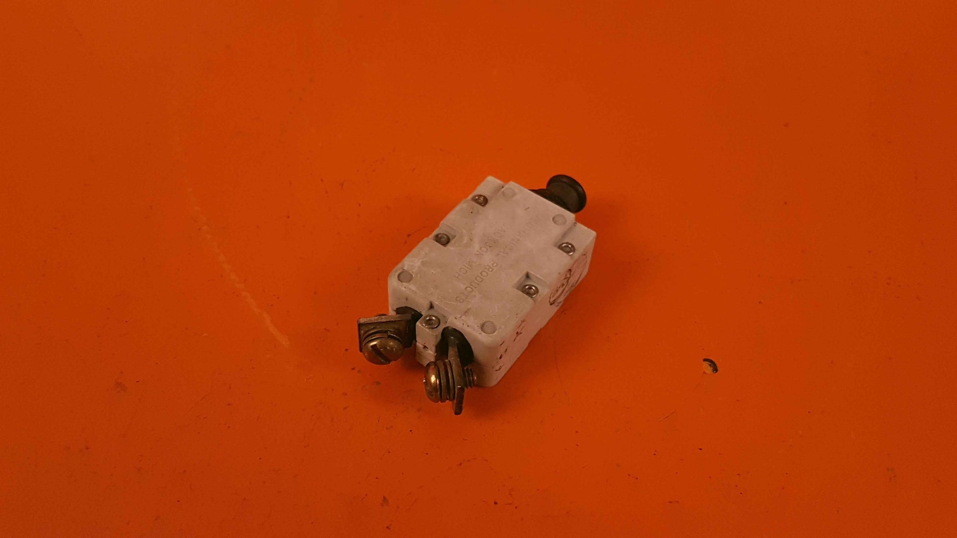 700-030-50 Mechanical Products Circuit Breaker