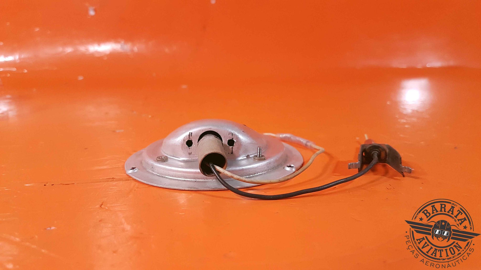 A330   Whelen Engineering Light Assy