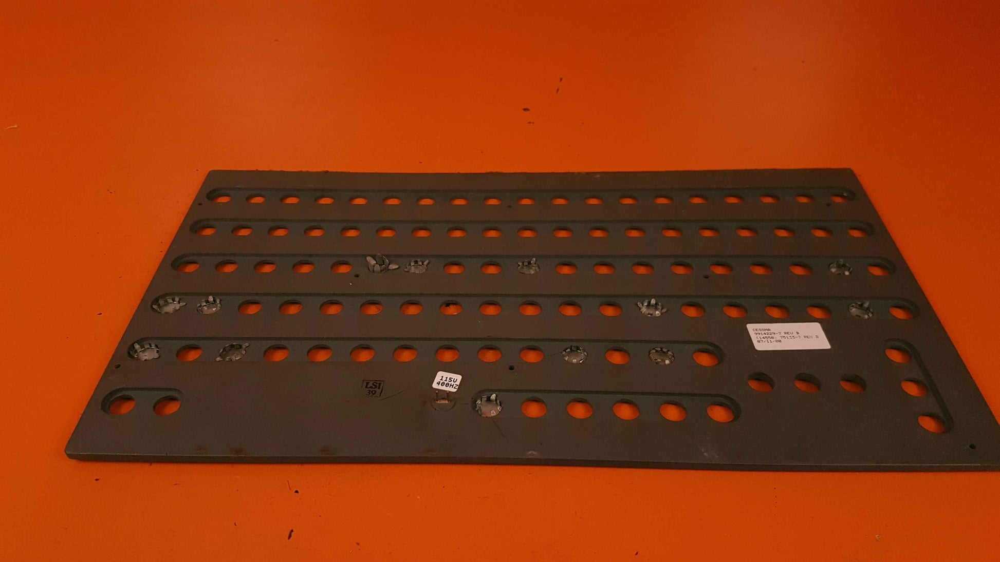 9914229-7 Cessna L/H Panel Lighted