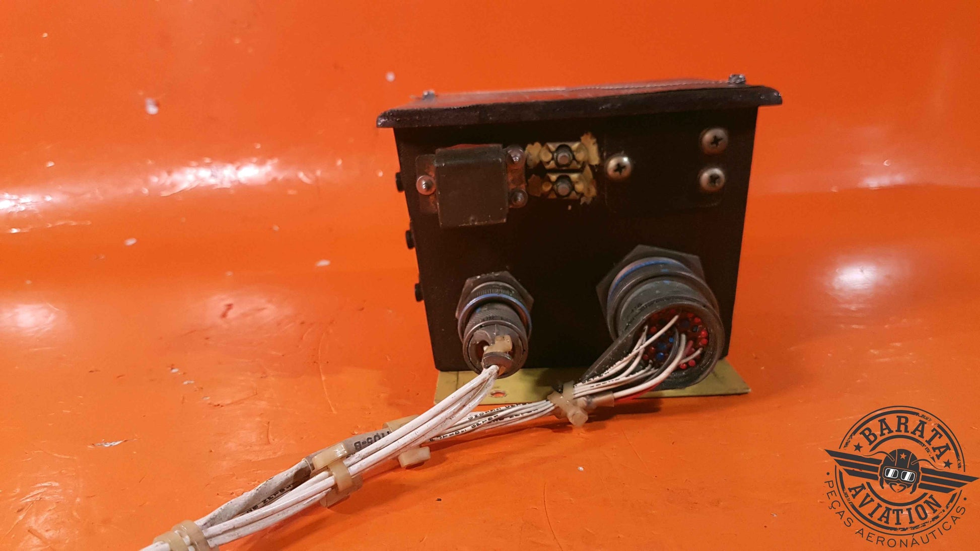 6238024-7 Cessna  L/H 650 Power Junction Box Assembly