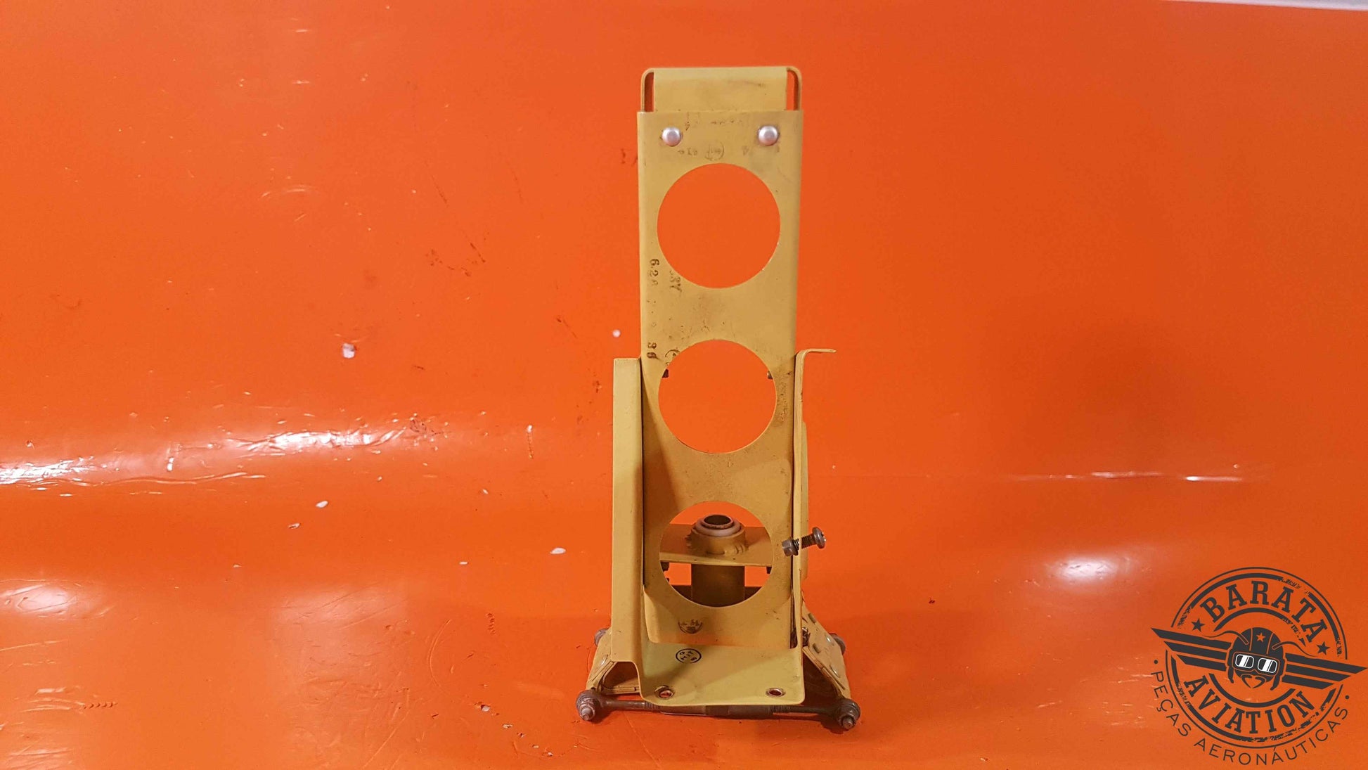 6260292-32   Support Assy