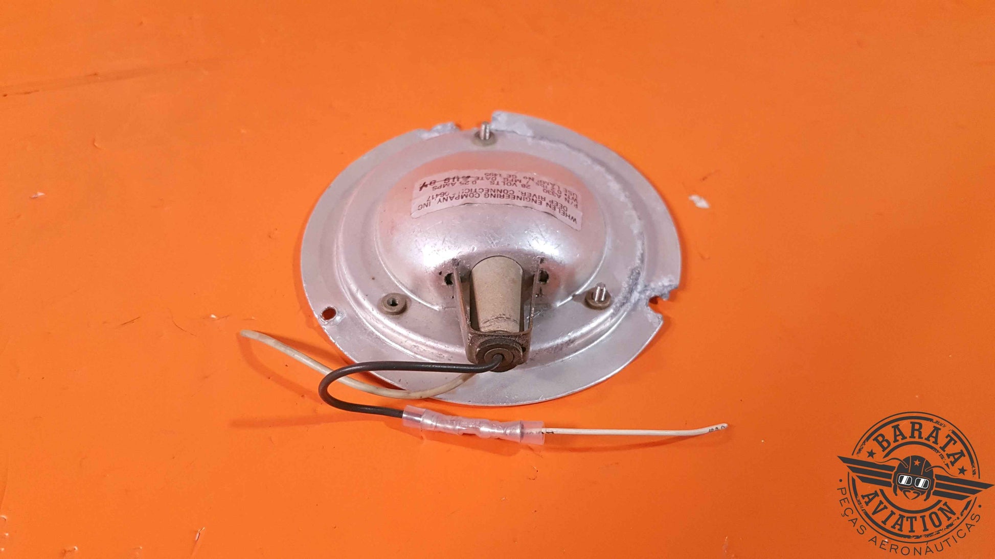 A330   Whelen Engineering Light Assy